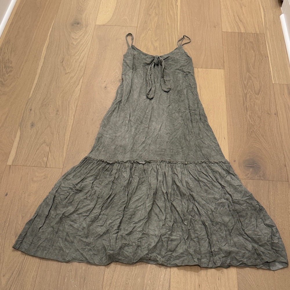 NWOT Elan Olive Green Maxi Dress
